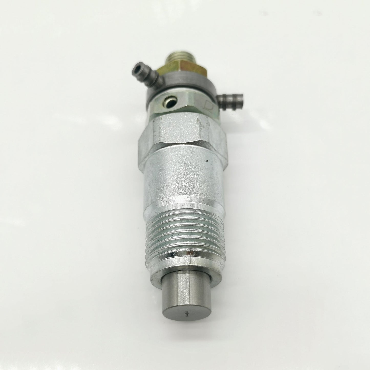 Fuel Injector 15271-53020 3974254 for Kubota L225 L225DT L245DT L245F L245H L275 L285